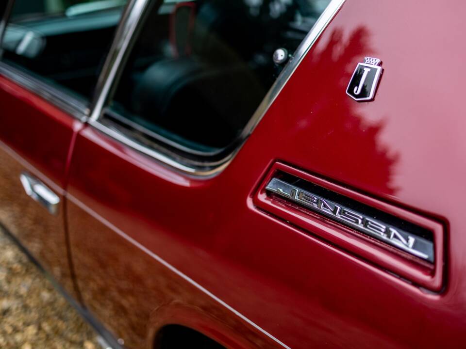 Image 15/50 of Jensen Interceptor MK III (1974)