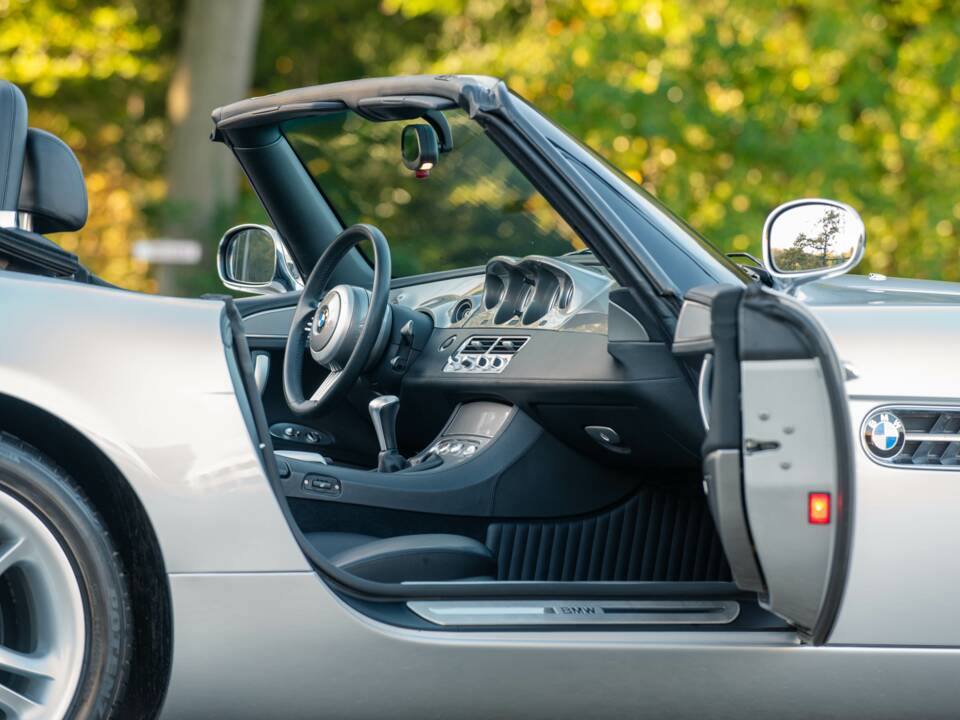 Bild 20/31 von BMW Z8 (2000)