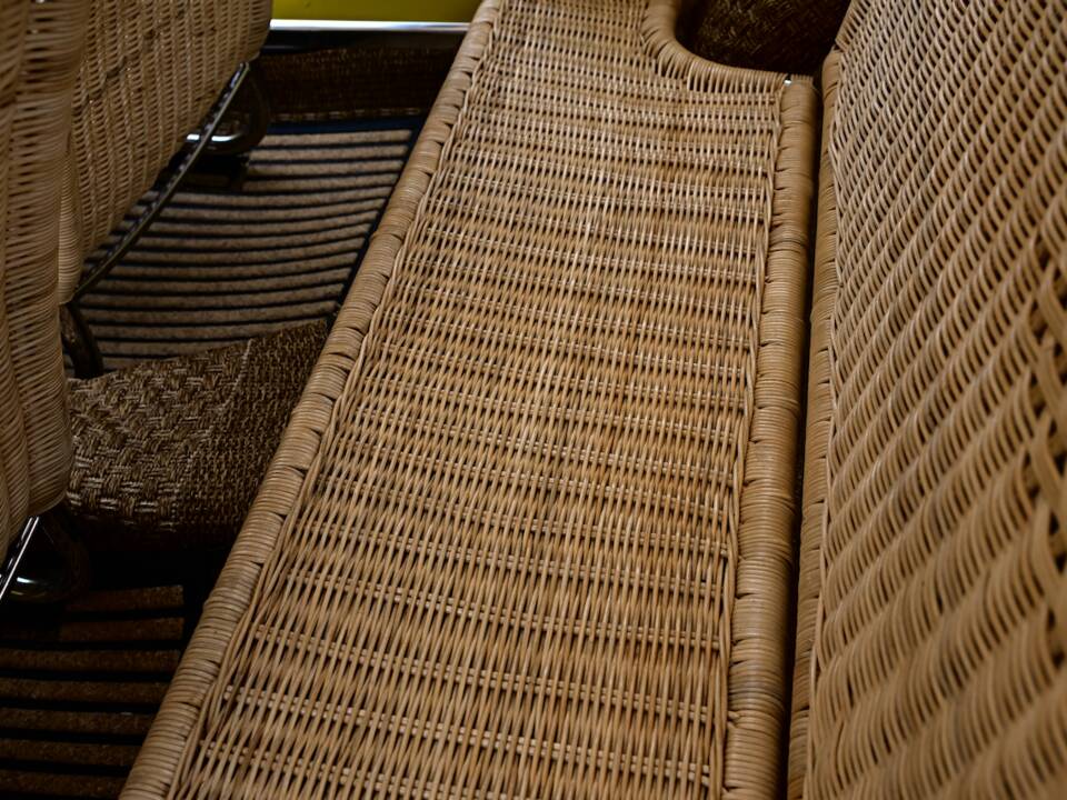 Image 24/45 of FIAT Ghia 500 Jolly (1971)