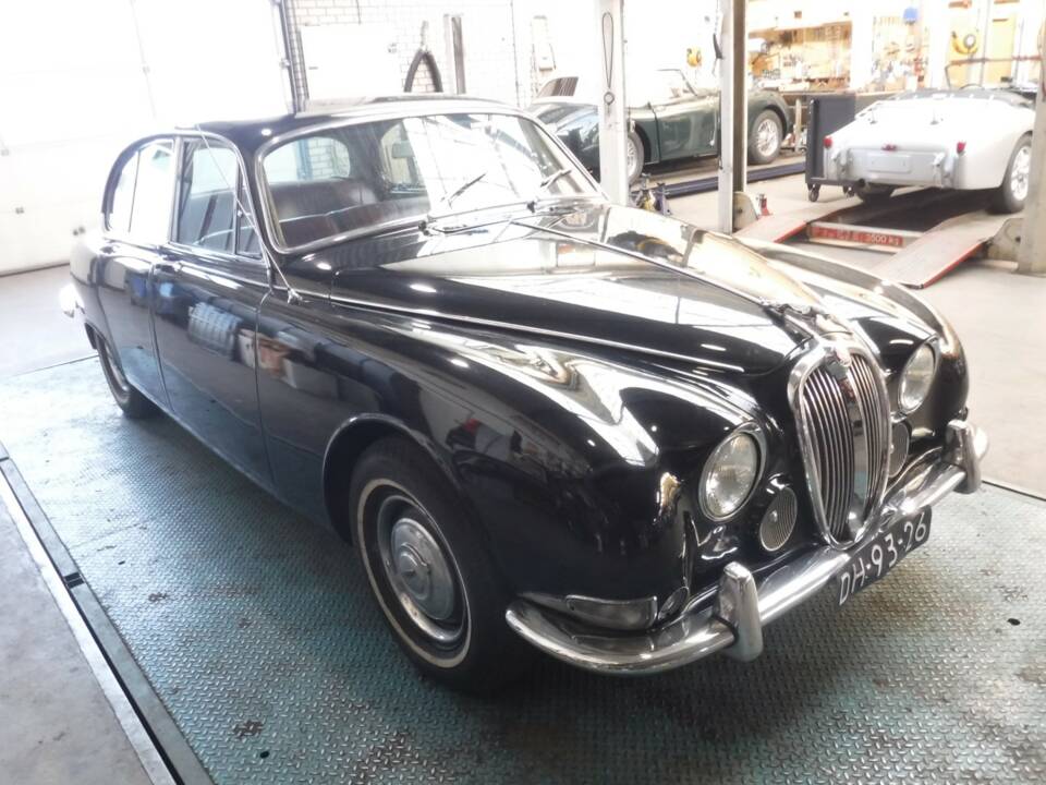 Immagine 12/50 di Jaguar S-Type 3.8 (1964)