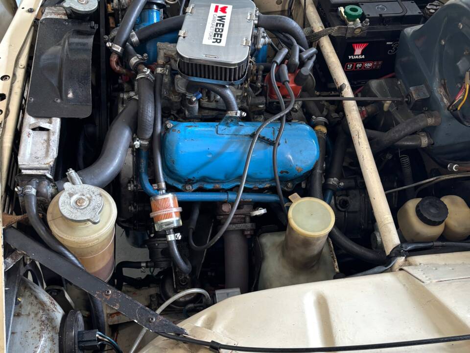 Image 8/15 of Saab 96 V4 (1974)