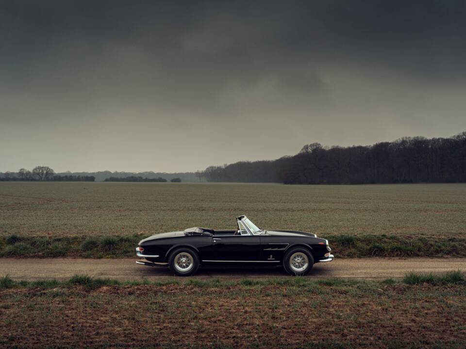 Image 5/50 of Ferrari 275 GTS (1965)