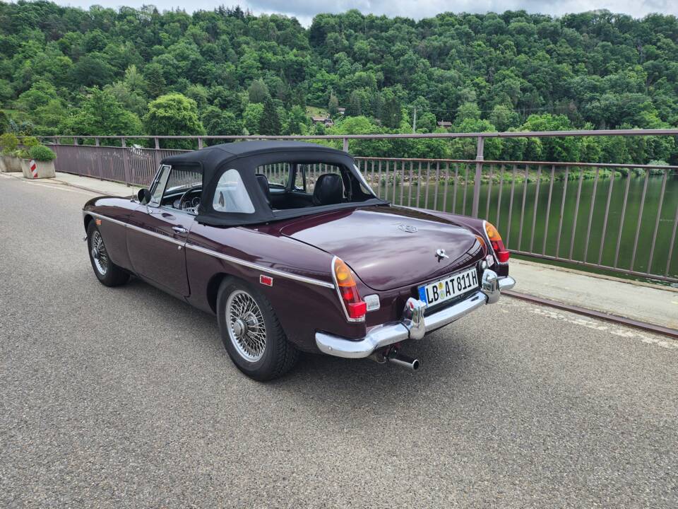 Image 44/55 of MG MGB (1969)