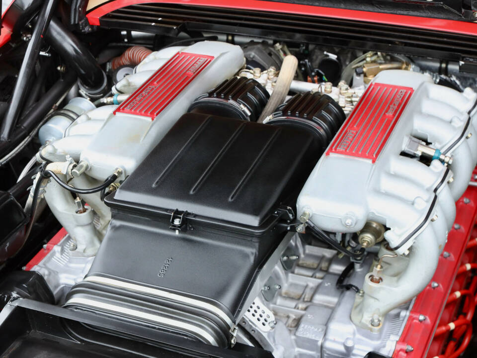 Bild 4/50 von Ferrari Testarossa (1987)