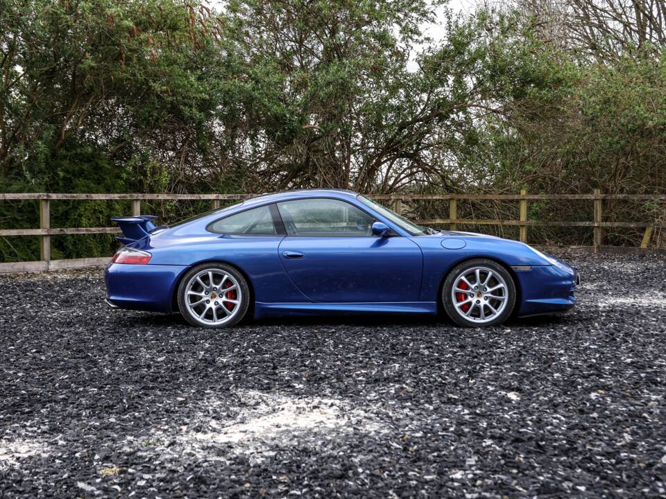 Bild 30/37 von Porsche 911 GT3 Clubsport (2004)
