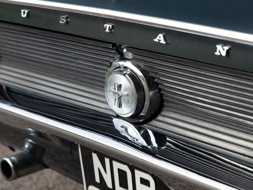 Image 31/44 of Ford Mustang 351 (1967)