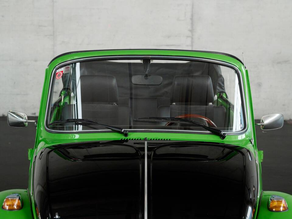 Bild 46/50 von Volkswagen Käfer 1303 LS "World Cup 74" (1974)