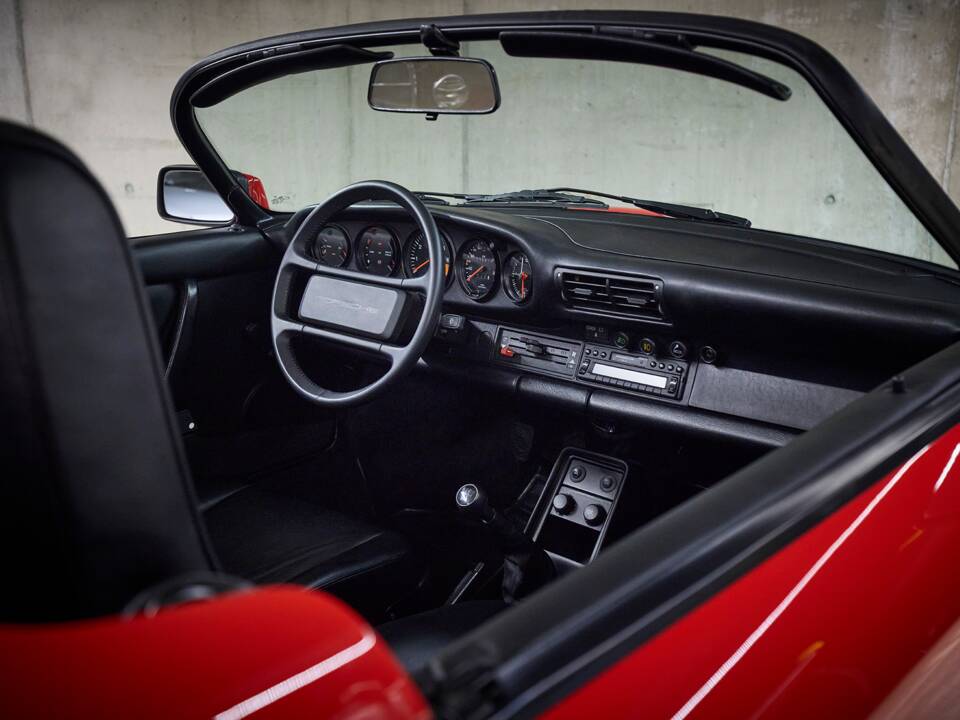 Immagine 77/96 di Porsche 911 Speedster 3.2 (1989)