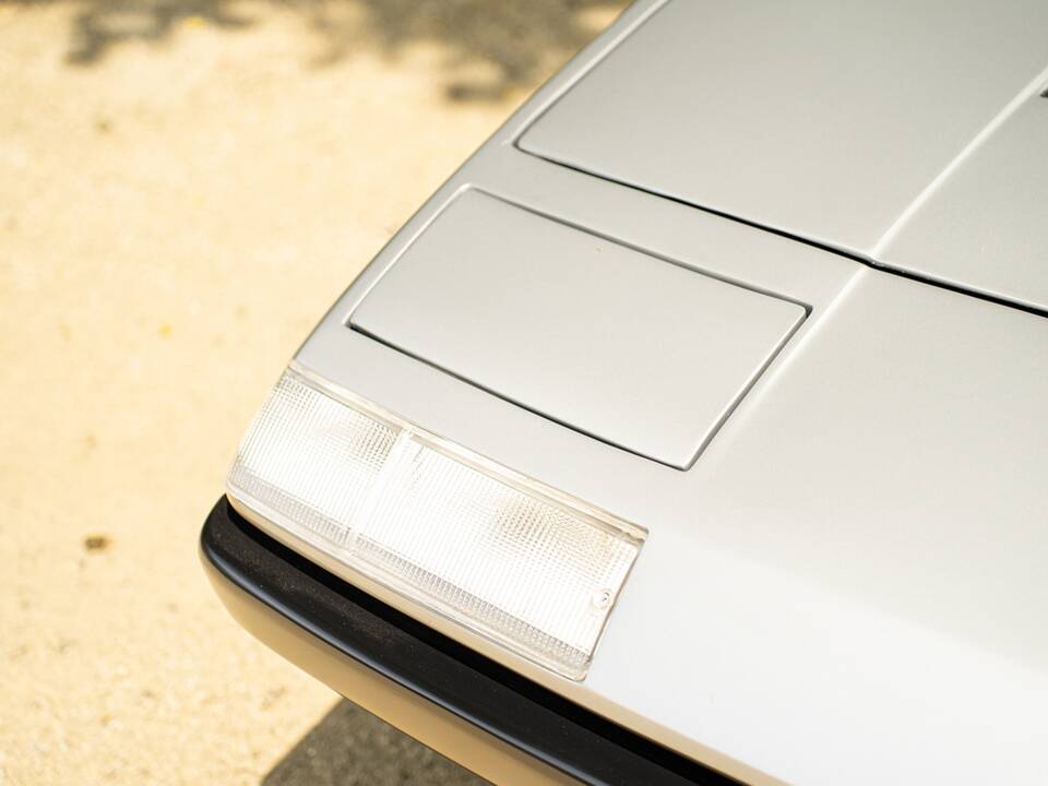 Bild 25/81 von Ferrari 365 GT4 2+2 (1973)