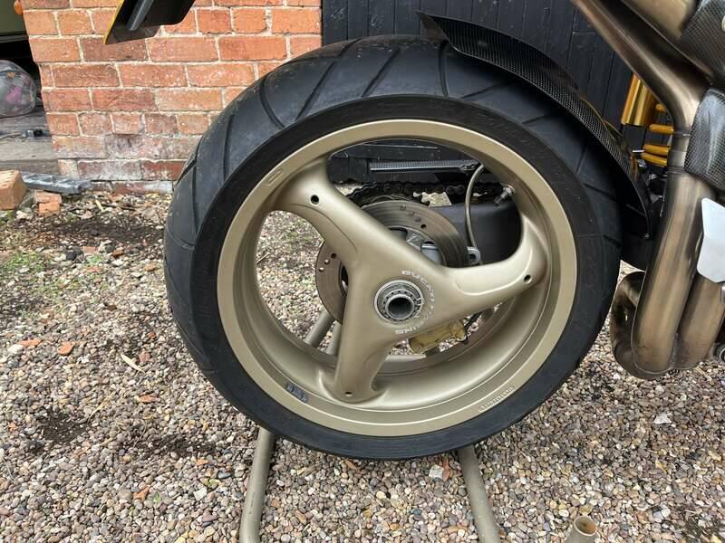 Image 7/31 of Ducati DUMMY (1997)