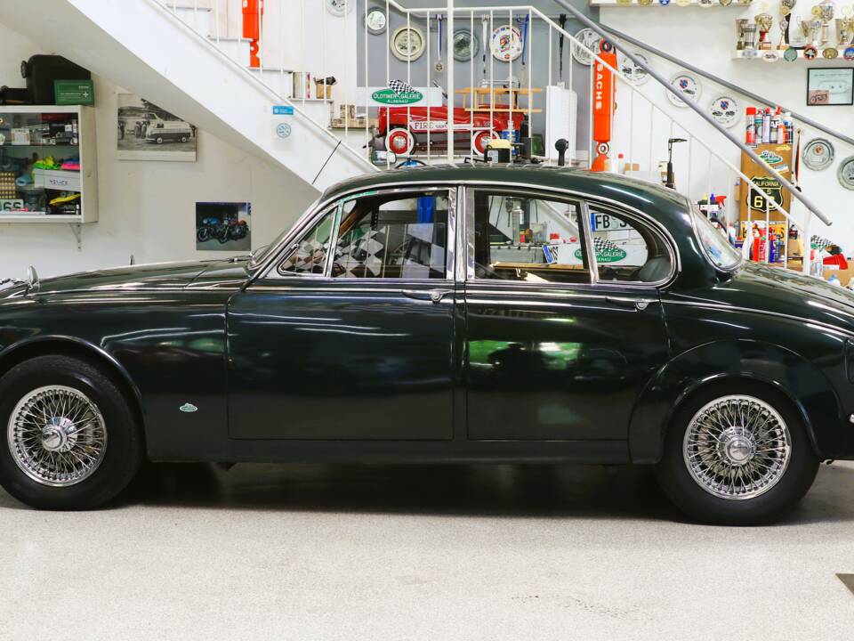 Immagine 6/36 di Jaguar 240 (1968)