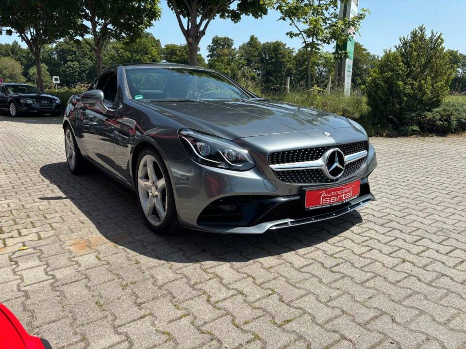 Image 4/20 de Mercedes-Benz SLC 300 (2016)