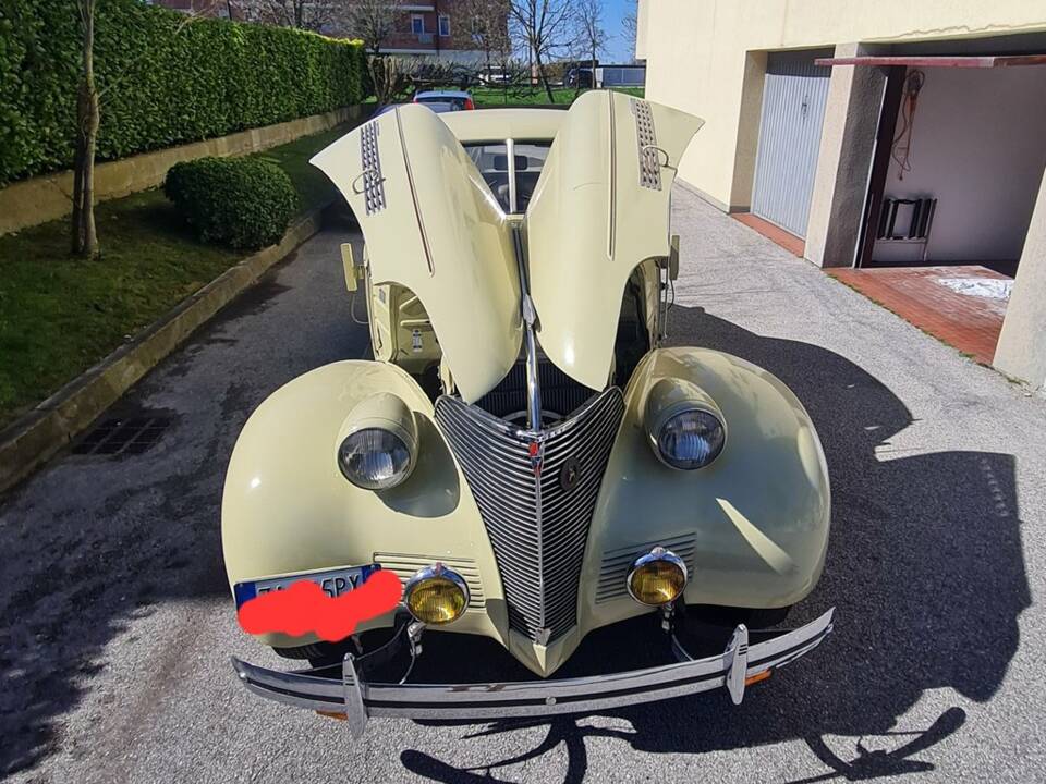 Bild 6/8 von Chevrolet Master Deluxe (1939)