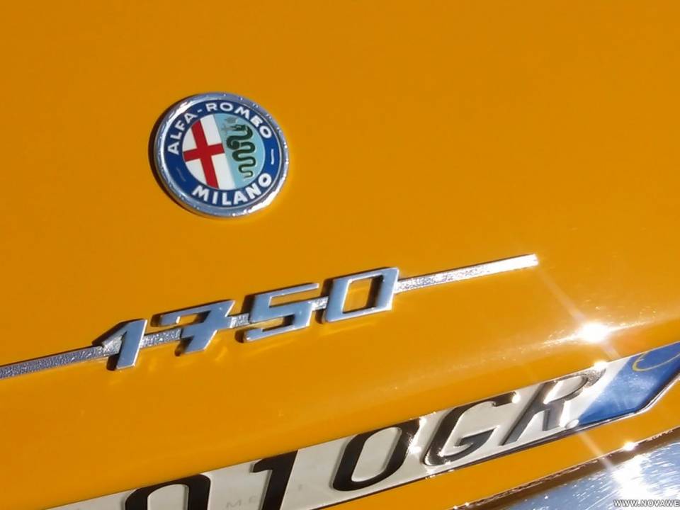 Image 2/48 de Alfa Romeo 1750 GT Veloce (1967)