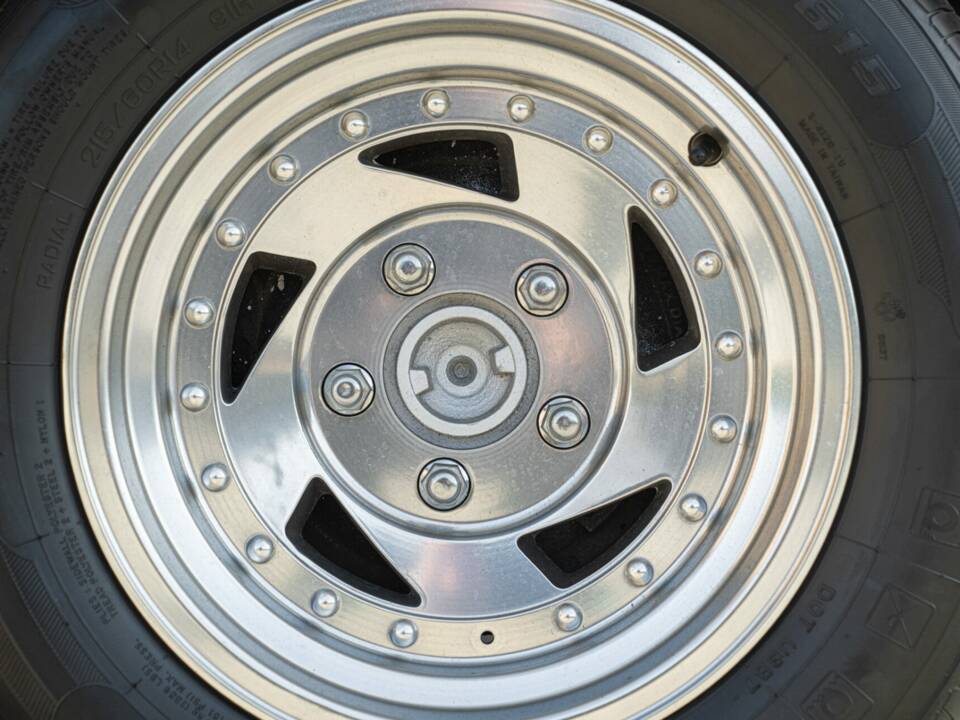 Image 19/50 of Chevrolet Camaro Z28 (1992)