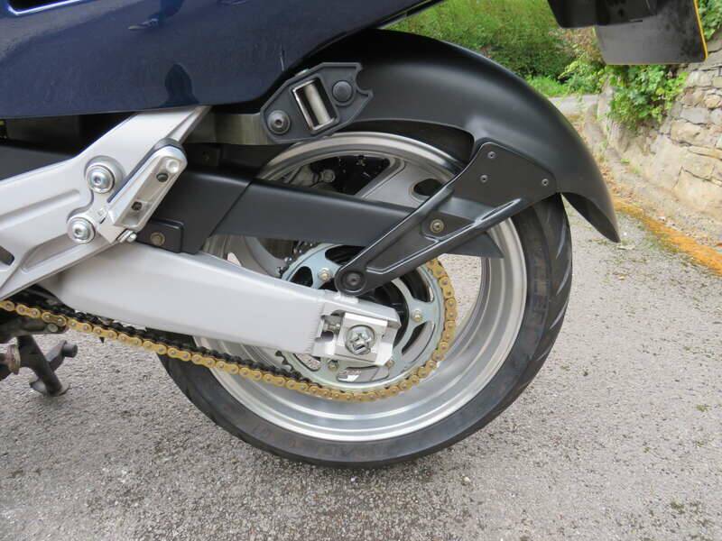 Bild 40/48 von Yamaha GTS 1000 (1996)