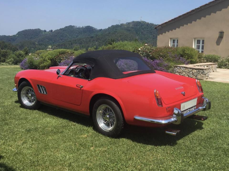 Imagen 13/50 de Ferrari 250 GT Spider California SWB (1962)