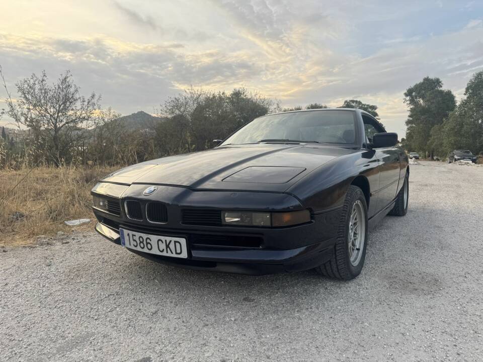 Image 4/8 de BMW 840Ci (1995)