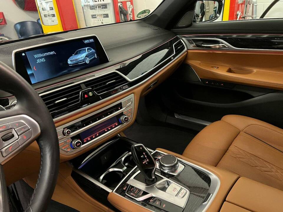 Afbeelding 8/18 van BMW 750i (2018)