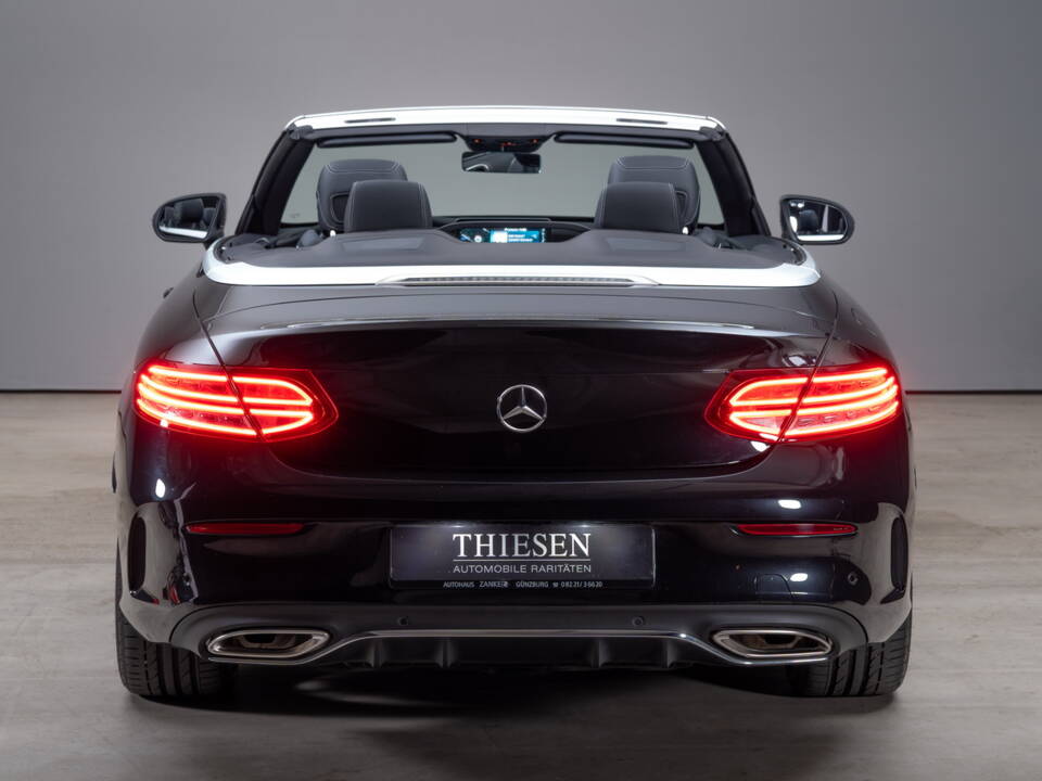 Bild 14/41 von Mercedes-Benz C 300 (2023)