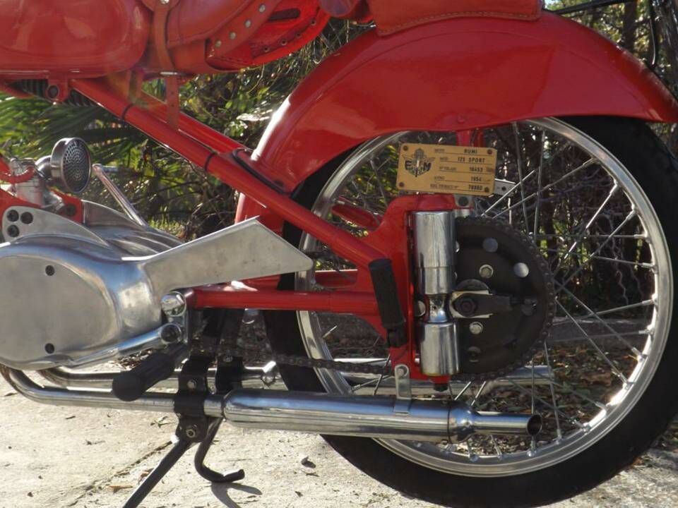 Image 4/50 of Rumi 125 Super Sport (1960)