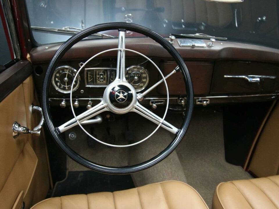 Bild 15/50 von Mercedes-Benz 220 Cabriolet A (1952)