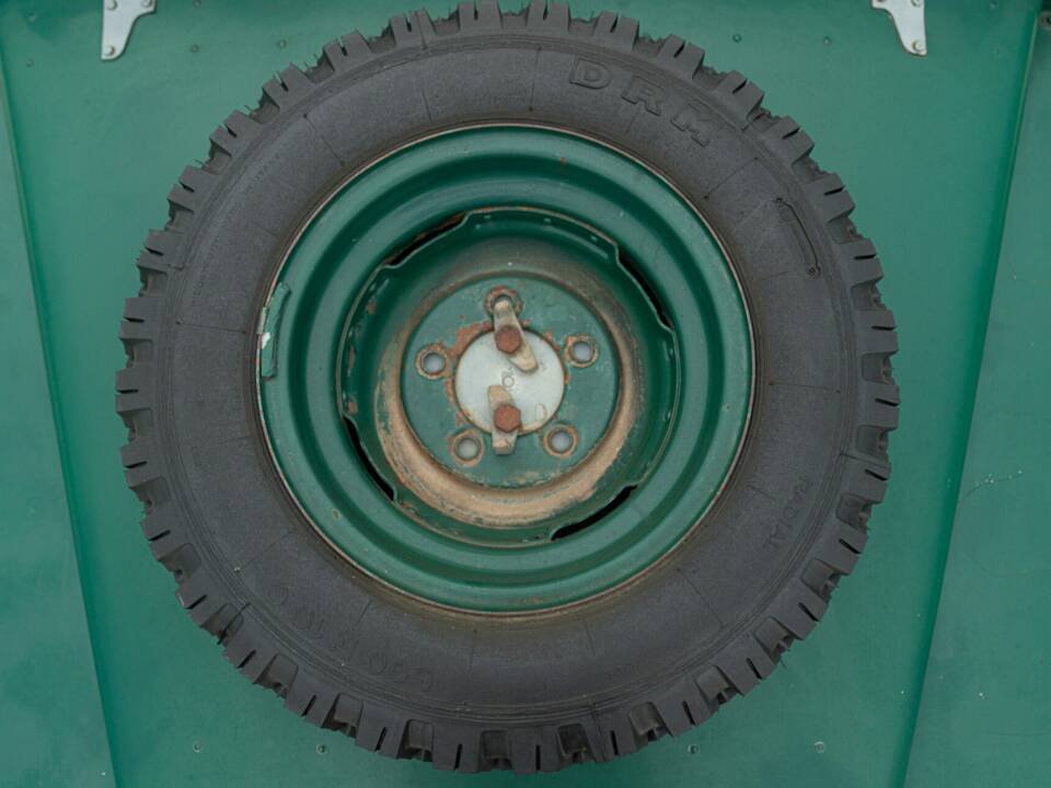 Bild 15/50 von Land Rover 88 (1978)