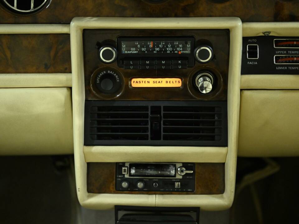 Bild 41/50 von Rolls-Royce Silver Shadow II (1980)