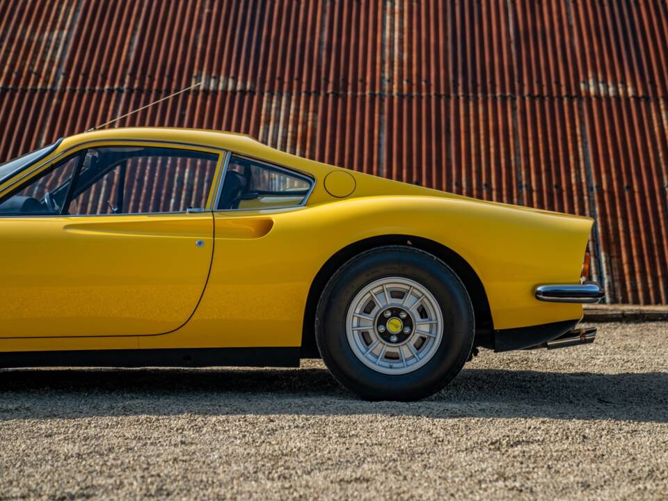 Bild 9/45 von Ferrari Dino 246 GT (1972)