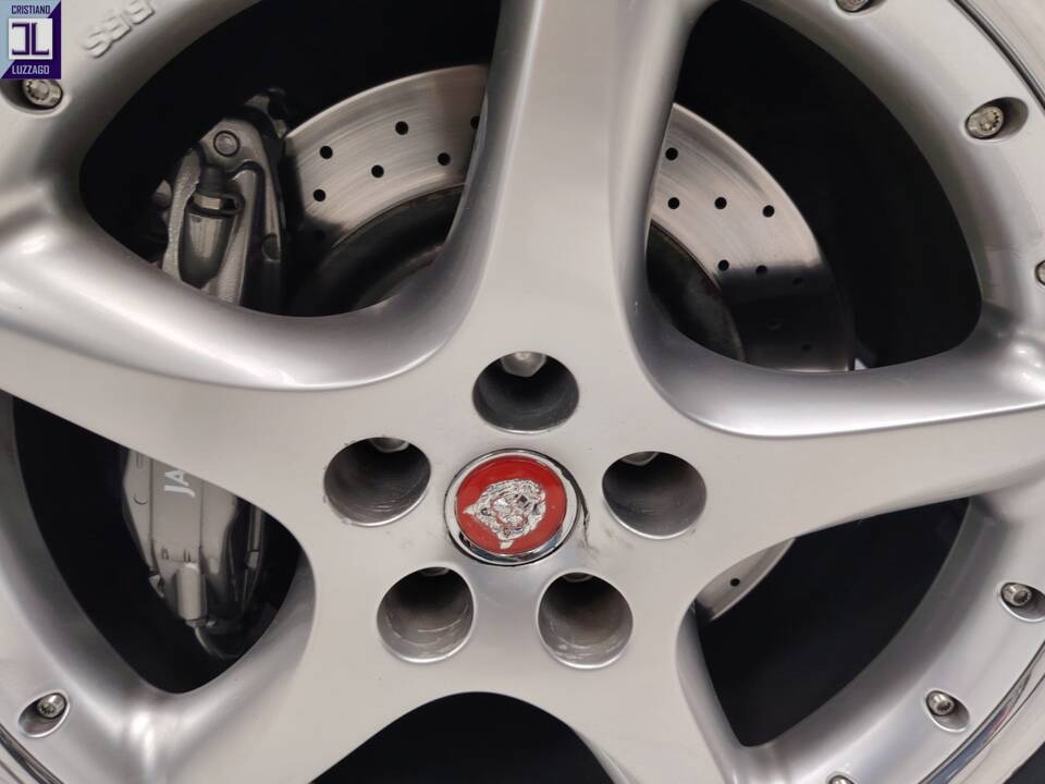 Bild 22/65 von Jaguar XKR (1998)