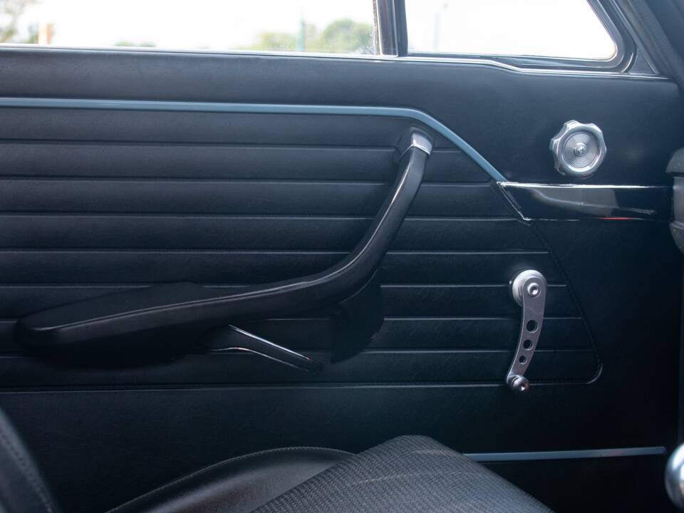 Bild 39/50 von BMW 2002 tii Touring (1973)