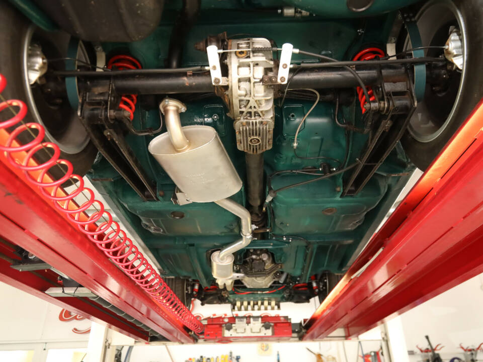 Image 11/50 of Alfa Romeo 2000 GTV (1973)