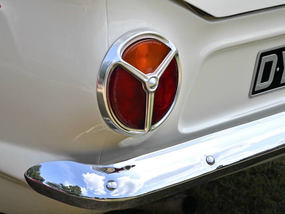 Bild 13/46 von Ford Cortina GT (1965)