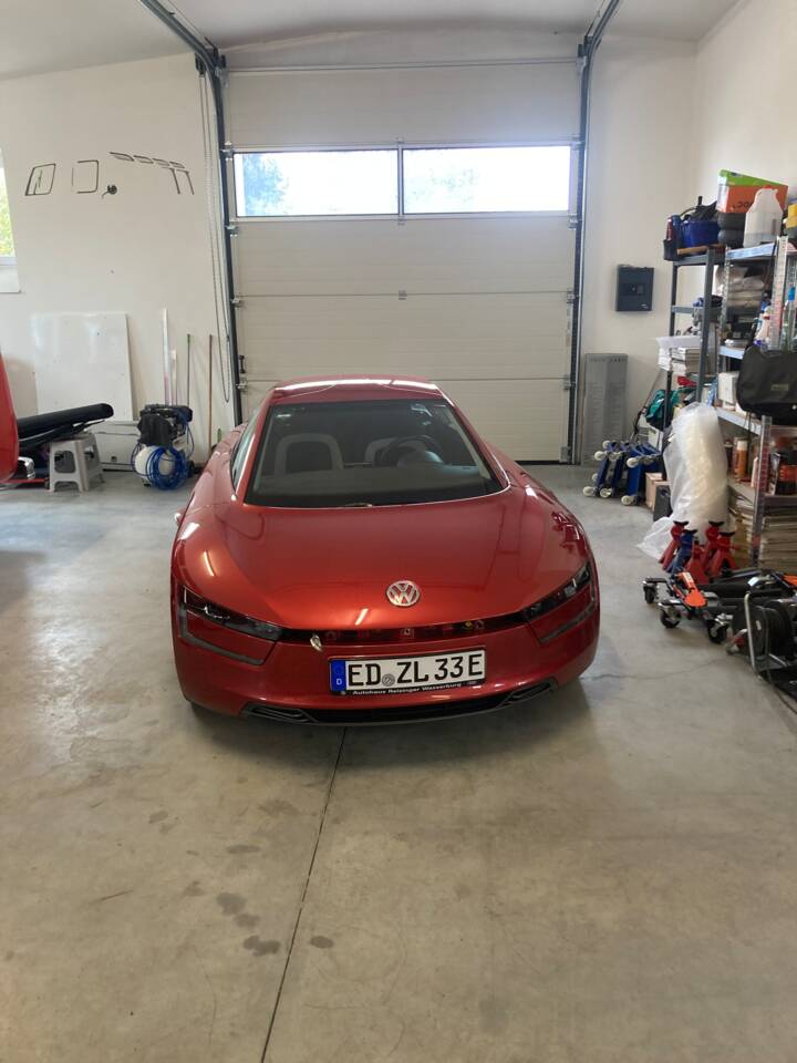 Immagine 2/5 di Volkswagen XL1 (2015)