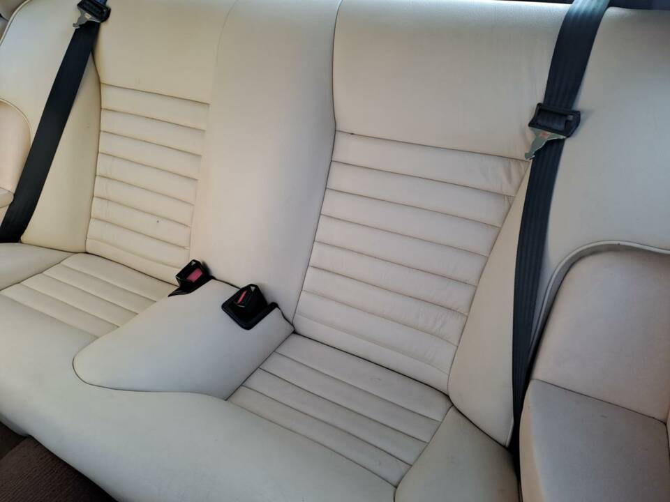 Image 14/40 of Jaguar XJ-S 3.6 (1987)