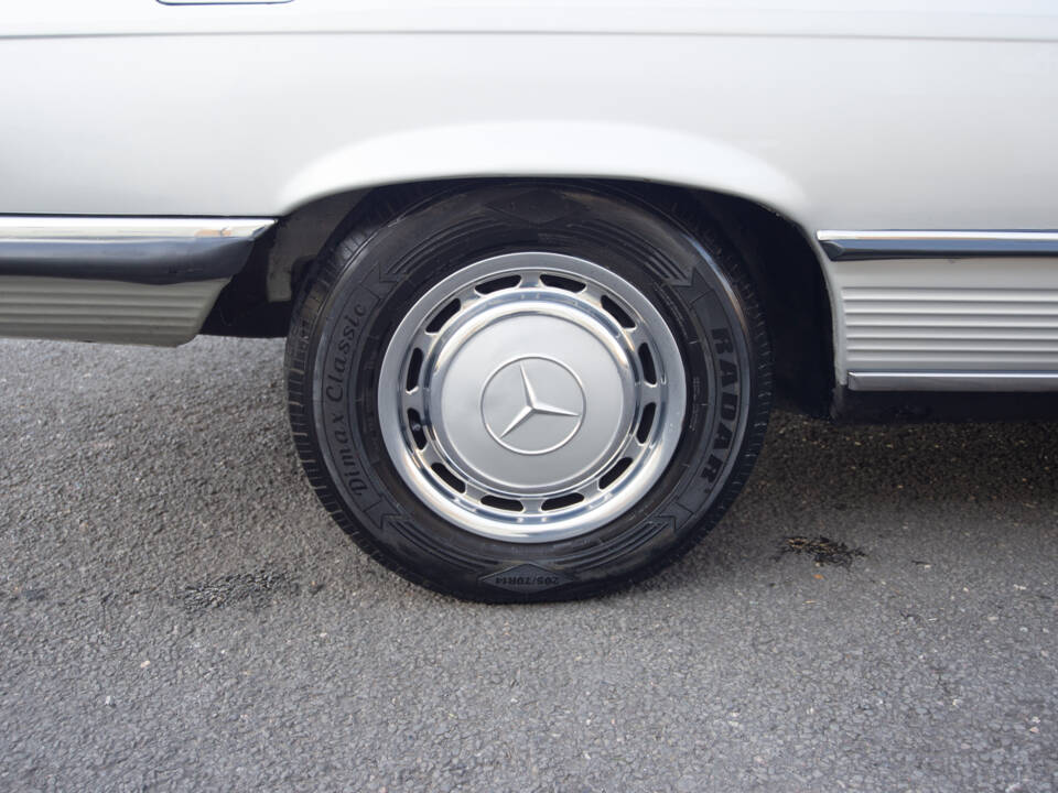 Imagen 28/39 de Mercedes-Benz 350 SLC (1972)