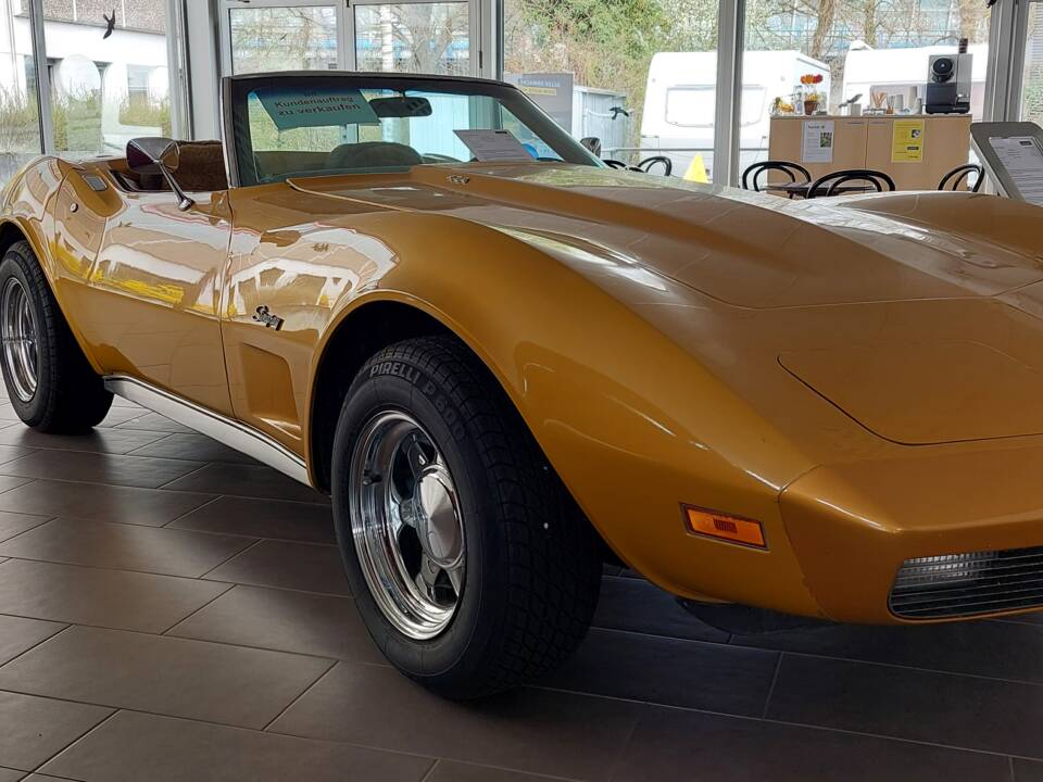 Image 20/38 de Chevrolet Corvette Stingray (1973)