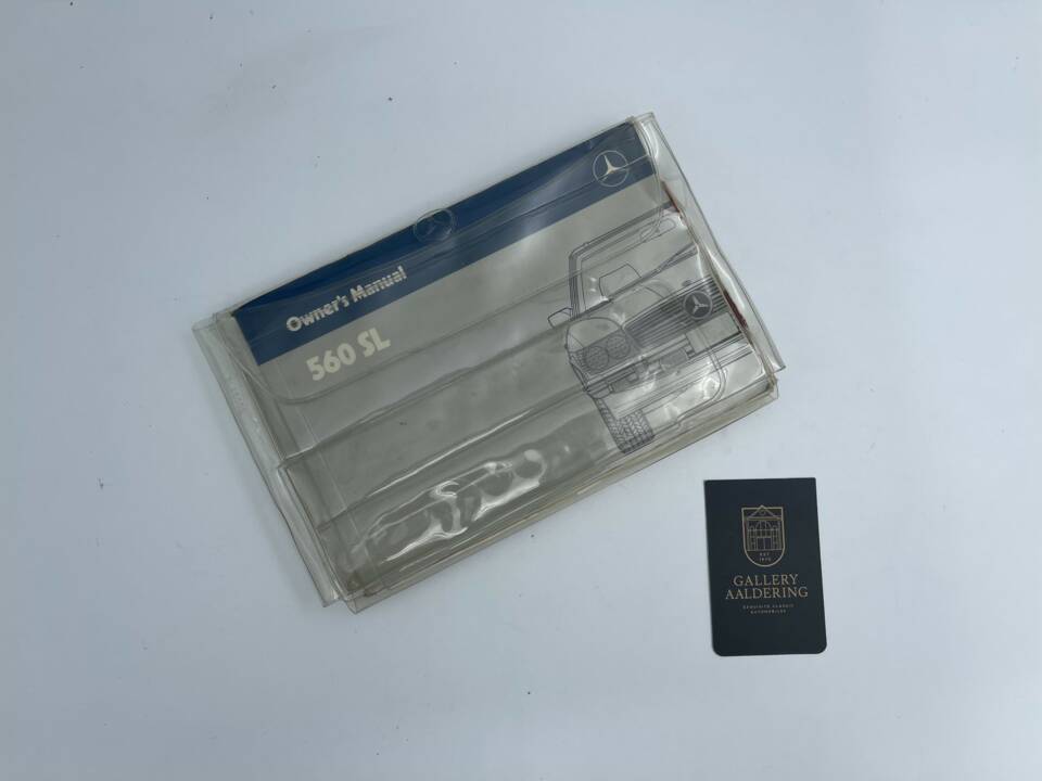 Imagen 7/50 de Mercedes-Benz 560 SL (1986)