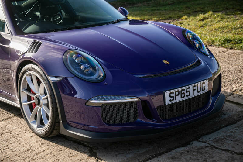 Immagine 8/44 di Porsche 911 GT3 RS (2015)