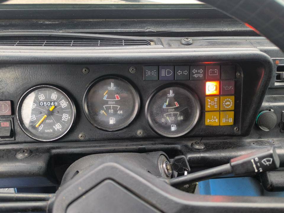 Bild 13/22 von Iveco Daily III 40 2.8 TD (1998)