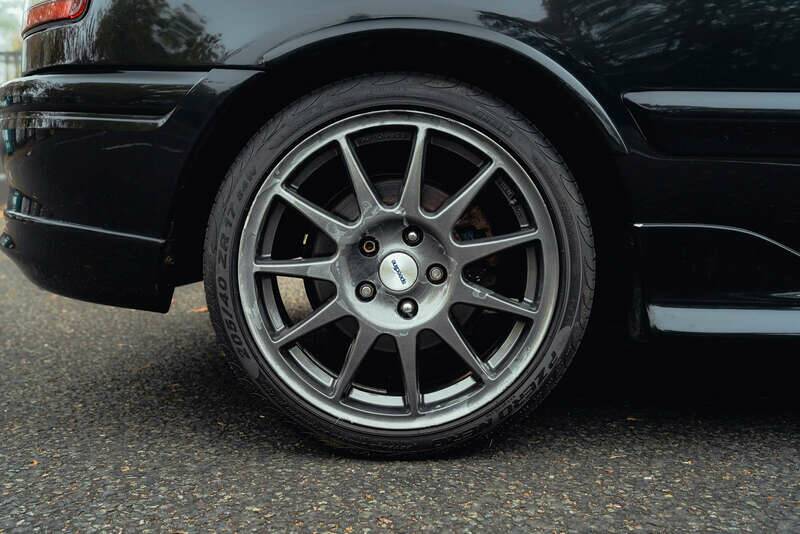 Image 30/50 of Mazda 323 GT-R (1994)