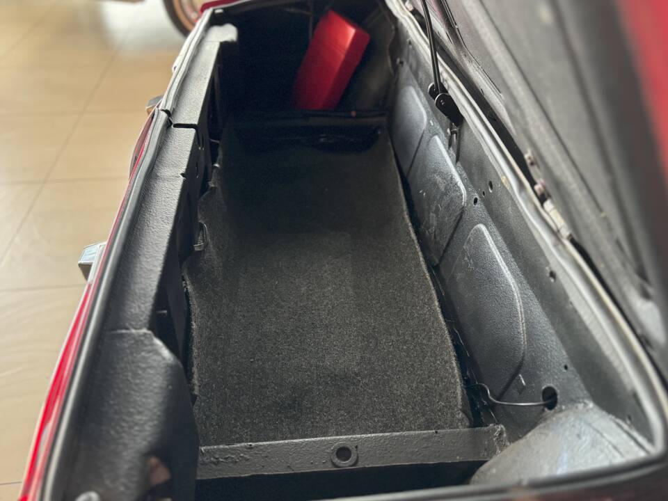Image 20/28 of FIAT X 1&#x2F;9 (1990)