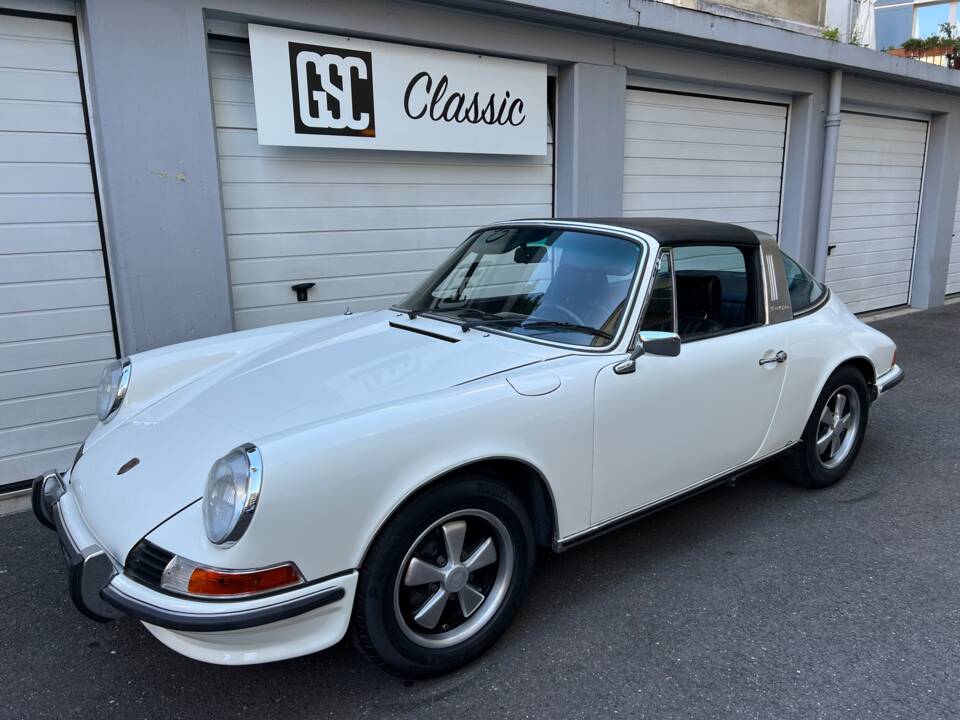 Image 2/23 of Porsche 912 (1969)