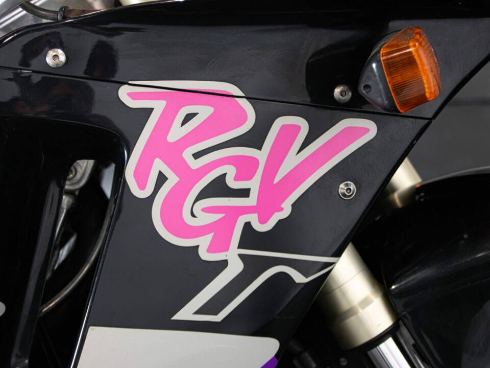Afbeelding 40/45 van Suzuki RGV 250 Gamma (1992)