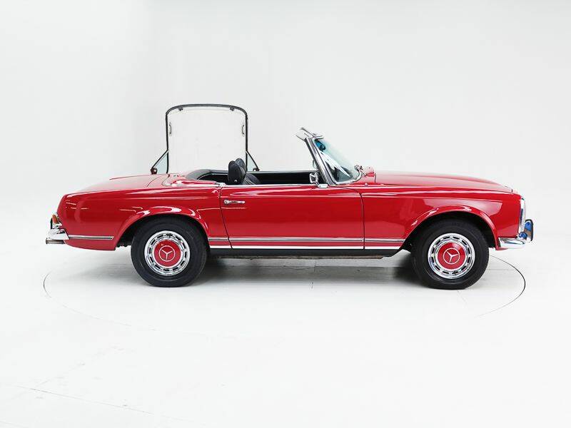 Image 15/15 of Mercedes-Benz 280 SL (1970)
