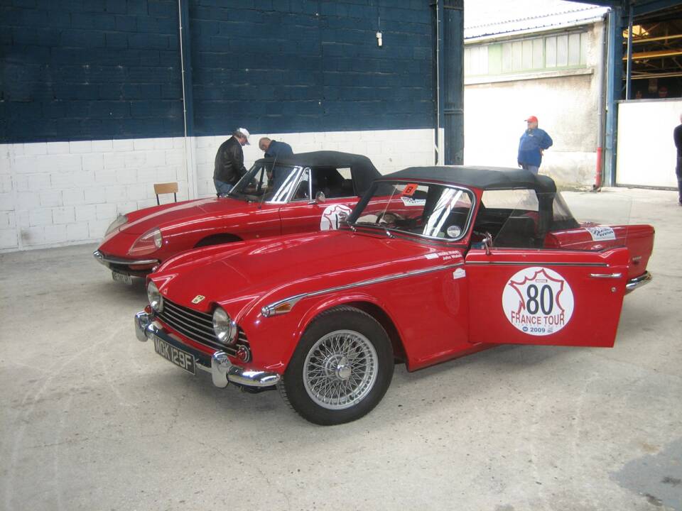 Image 21/21 of Triumph TR 5 PI (1968)