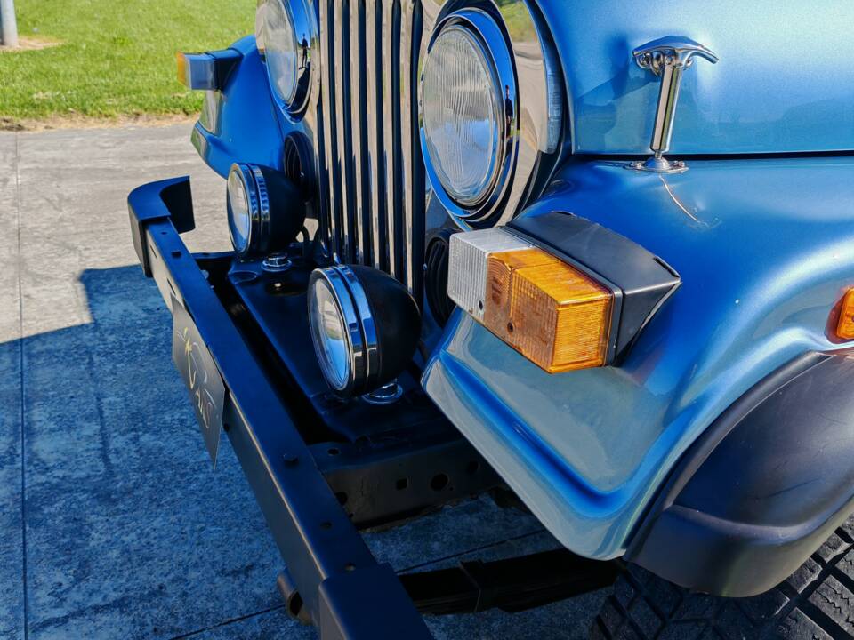 Image 11/31 of Jeep CJ-7 2.4L Diesel (1983)