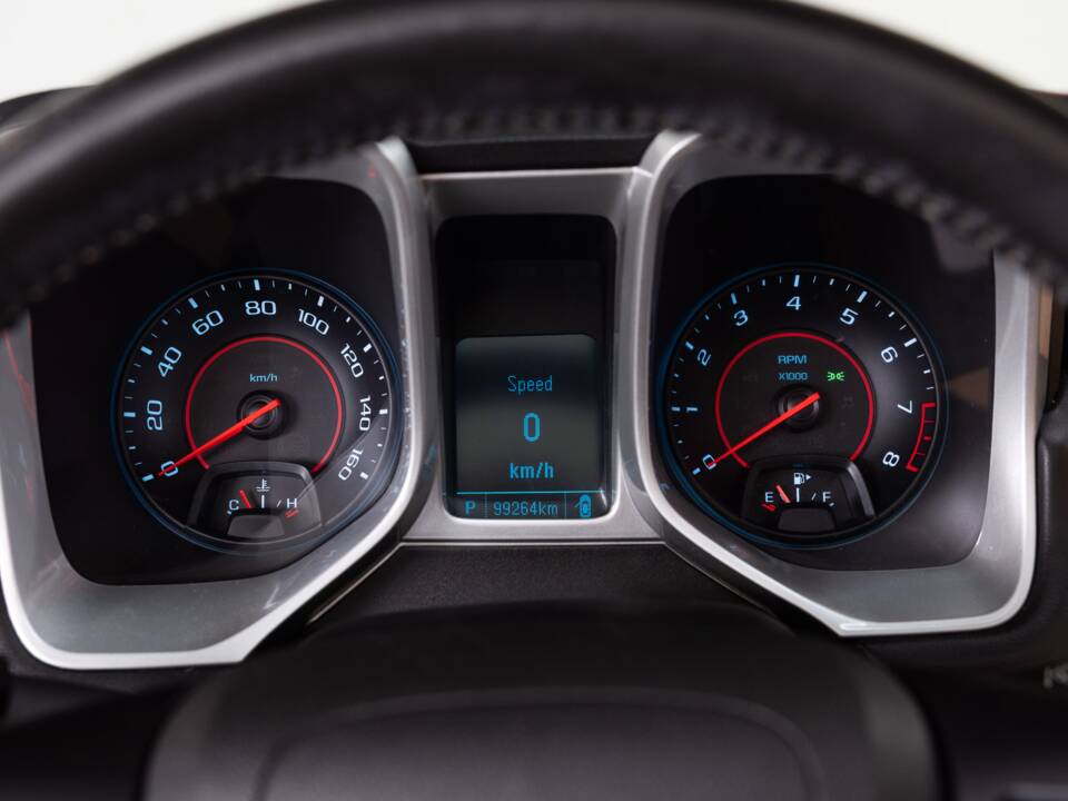 Bild 10/25 von Chevrolet Camaro 3.6L (2015)