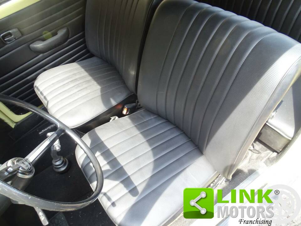 Image 5/10 of Volkswagen Beetle 1302 (1971)