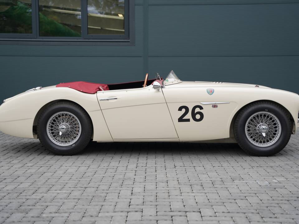 Image 3/50 of Austin-Healey 100&#x2F;6 (BN6) (1958)